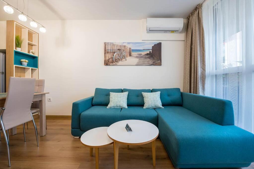 Labyrinth Apartment - Free Parking Space Included Варна Екстер'єр фото