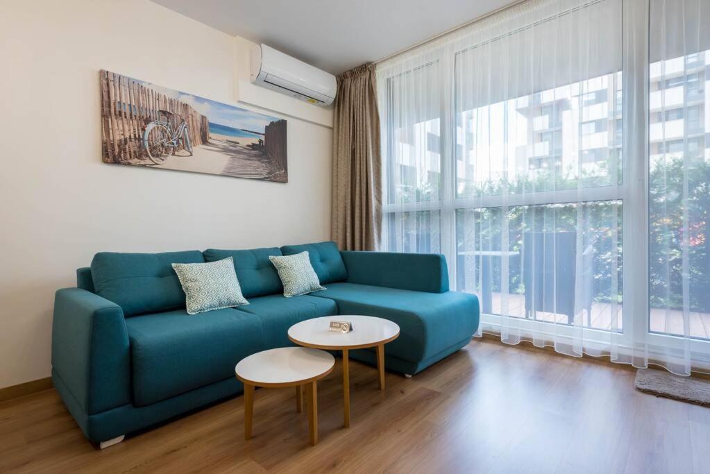Labyrinth Apartment - Free Parking Space Included Варна Екстер'єр фото